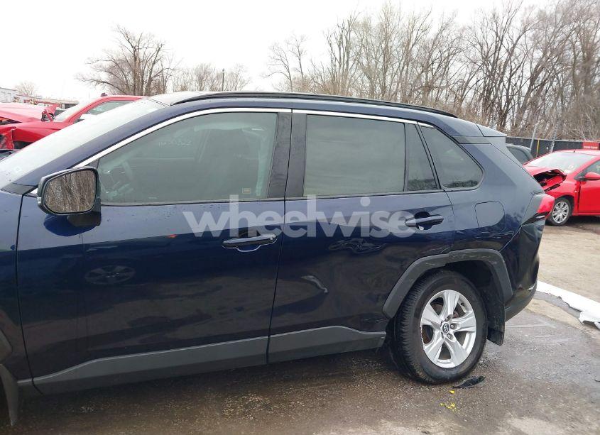 Photo 6 of 2021 Toyota Rav4 XLE (VIN 2T3P1RFV1MW151191)