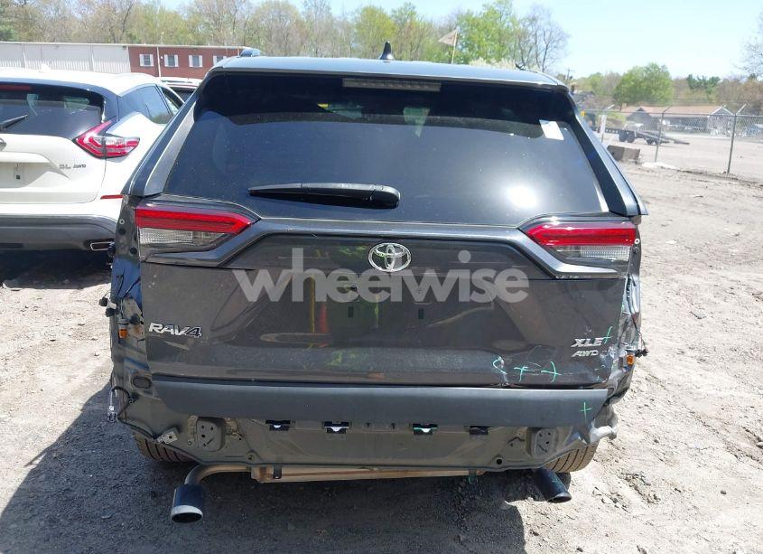 Photo 16 of 2022 Toyota Rav4 XLE (VIN 2T3P1RFV1NC266912)