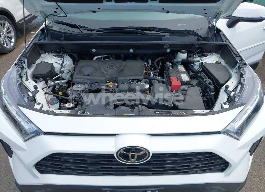 Photo 10 of 2022 Toyota Rav4 XLE (VIN 2T3P1RFV1NC316045)