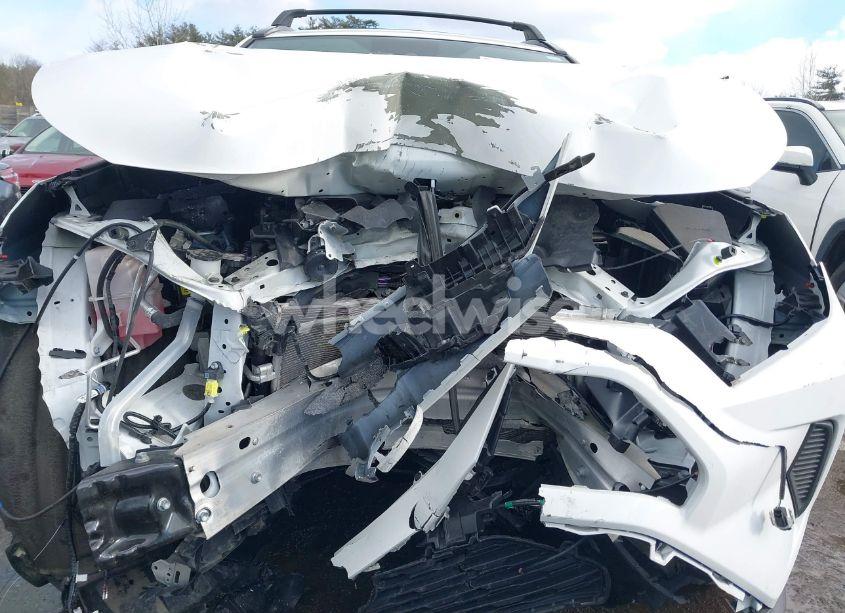 Photo 6 of 2022 Toyota Rav4 XLE (VIN 2T3P1RFV1NW325228)