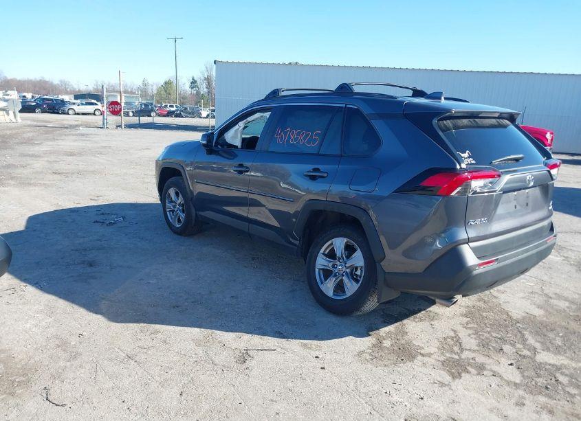 Photo 3 of 2024 Toyota Rav4 XLE (VIN 2T3P1RFV1RC408780)