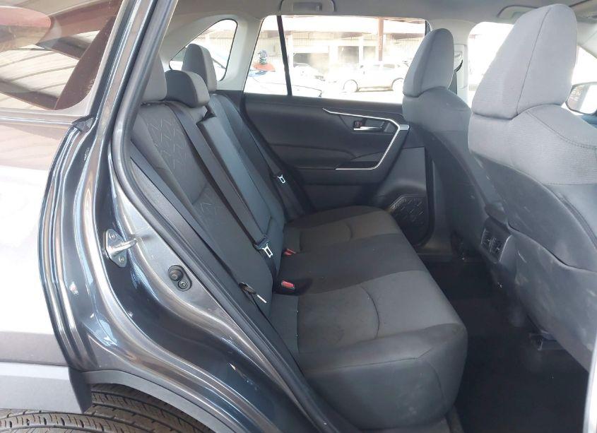 Photo 8 of 2024 Toyota Rav4 XLE (VIN 2T3P1RFV1RC445697)