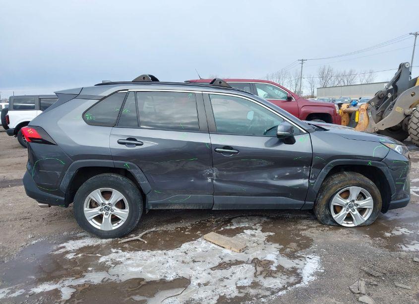 Photo 13 of 2020 Toyota Rav4 XLE (VIN 2T3P1RFV2LC072967)