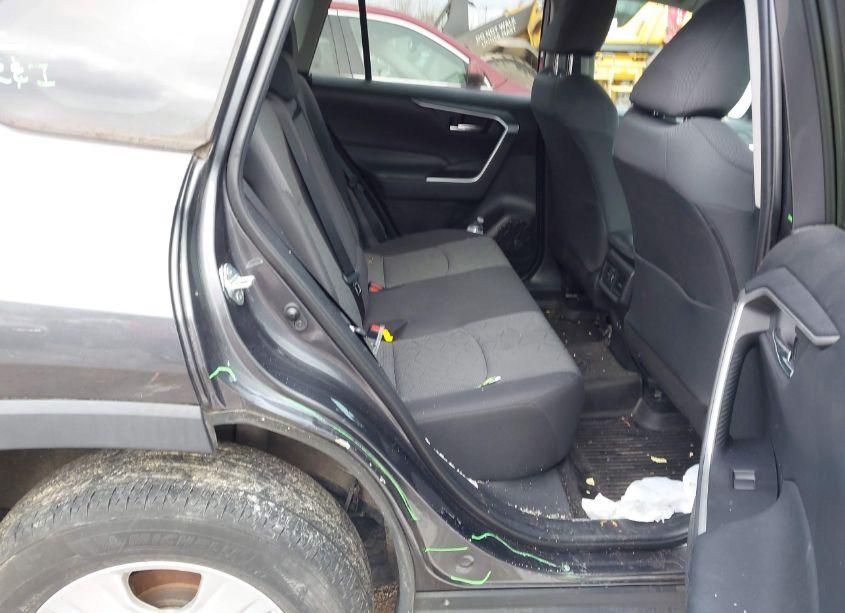 Photo 8 of 2020 Toyota Rav4 XLE (VIN 2T3P1RFV2LC072967)