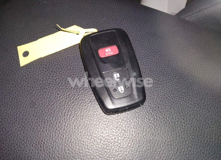 Photo 11 of 2021 Toyota Rav4 XLE (VIN 2T3P1RFV2MC145465)