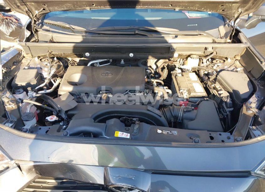 Photo 10 of 2021 Toyota Rav4 XLE (VIN 2T3P1RFV2MC165053)