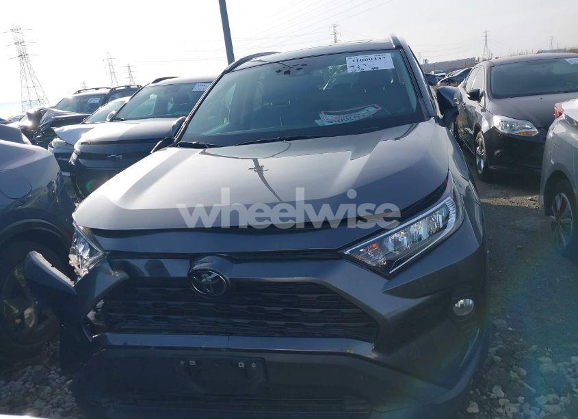 Photo 13 of 2021 Toyota Rav4 XLE (VIN 2T3P1RFV2MC165053)