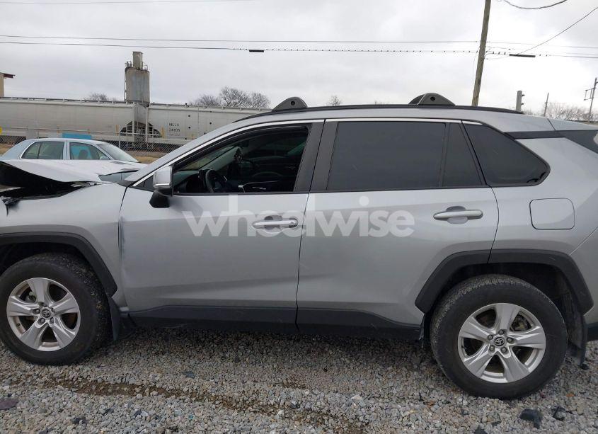 Photo 14 of 2021 Toyota Rav4 XLE (VIN 2T3P1RFV2MC189398)