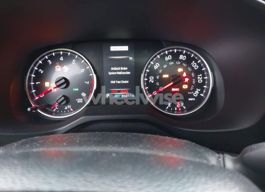 Photo 7 of 2021 Toyota Rav4 XLE (VIN 2T3P1RFV2MC189398)