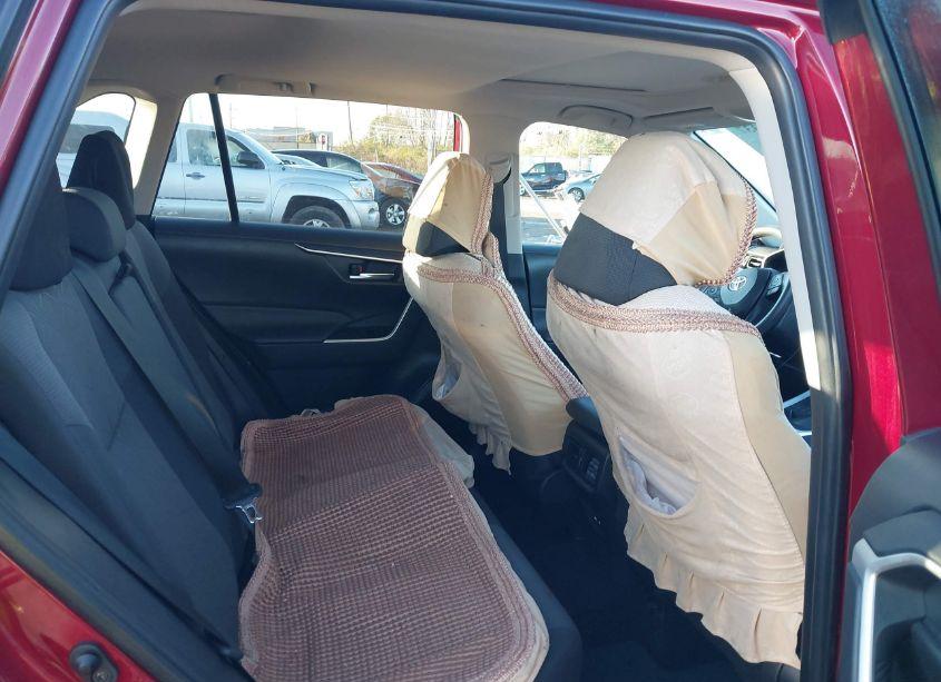 Photo 8 of 2021 Toyota Rav4 XLE (VIN 2T3P1RFV2MW175421)