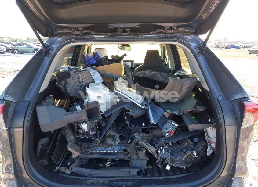 Photo 12 of 2022 Toyota Rav4 XLE (VIN 2T3P1RFV2NC270287)