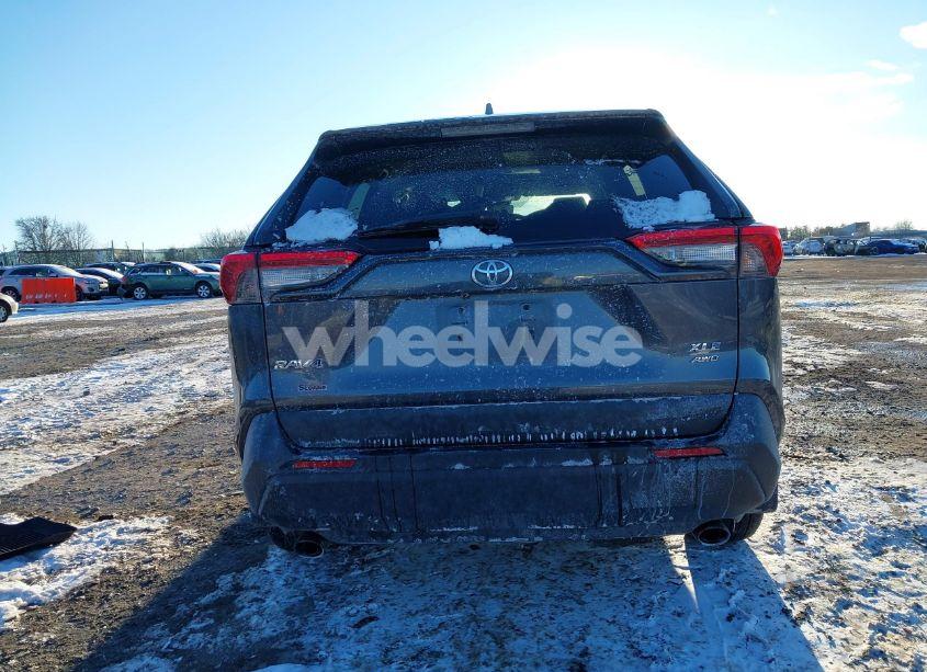 Photo 17 of 2022 Toyota Rav4 XLE (VIN 2T3P1RFV2NC270287)