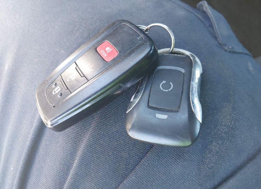 Photo 11 of 2022 Toyota Rav4 XLE (VIN 2T3P1RFV2NC274419)