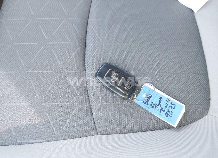 Photo 11 of 2022 Toyota Rav4 XLE (VIN 2T3P1RFV2NC311260)