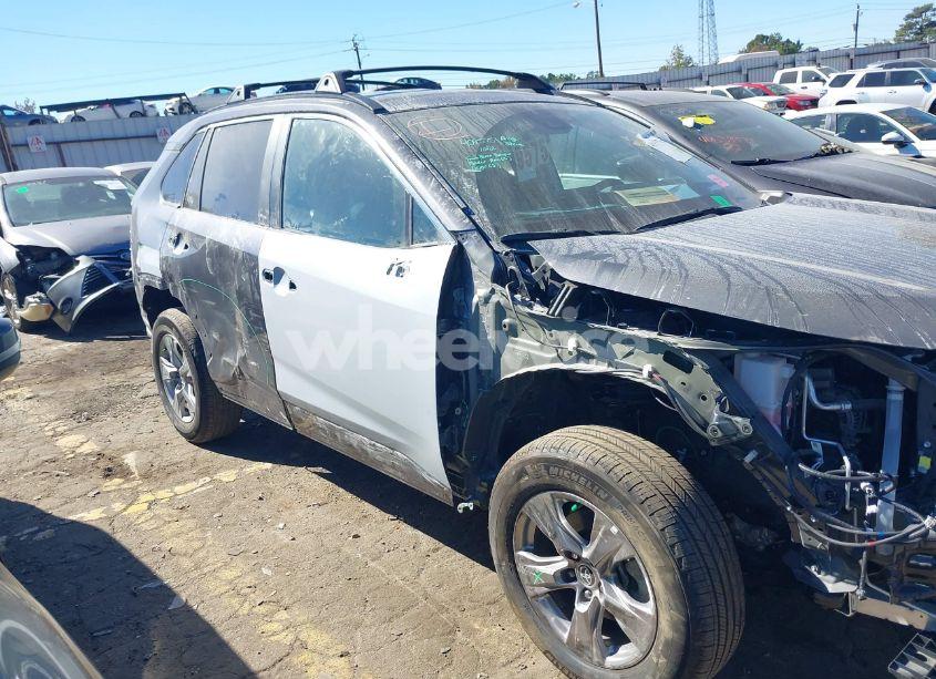 Photo 13 of 2022 Toyota Rav4 XLE (VIN 2T3P1RFV2NC311260)