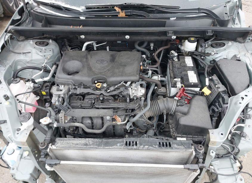 Photo 10 of 2022 Toyota Rav4 XLE (VIN 2T3P1RFV2NW276539)