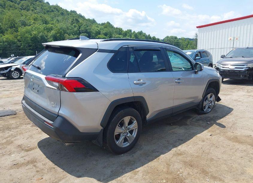 Photo 4 of 2023 Toyota Rav4 XLE (VIN 2T3P1RFV2PC357528)