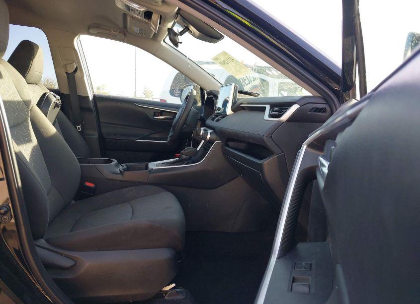 Photo 5 of 2023 Toyota Rav4 XLE (VIN 2T3P1RFV2PW347046)