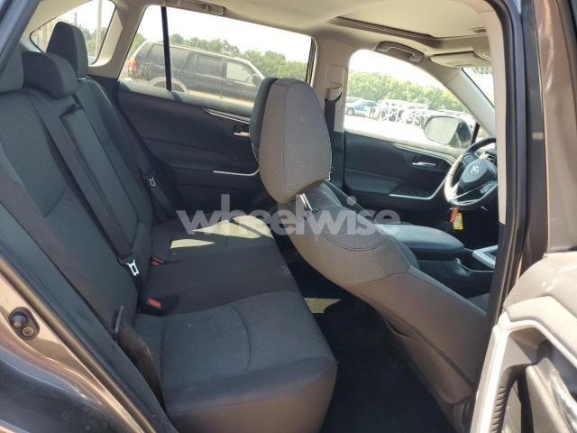 Photo 10 of 2024 TOYOTA RAV4 XLE (VIN 2T3P1RFV2RC412725)