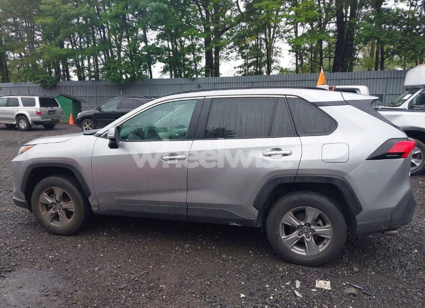 Photo 14 of 2024 Toyota Rav4 XLE (VIN 2T3P1RFV2RC453792)