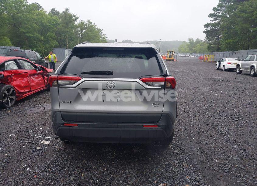 Photo 16 of 2024 Toyota Rav4 XLE (VIN 2T3P1RFV2RC453792)