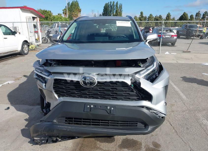 Photo 12 of 2025 Toyota Rav4 XLE (VIN 2T3P1RFV2SW499305)