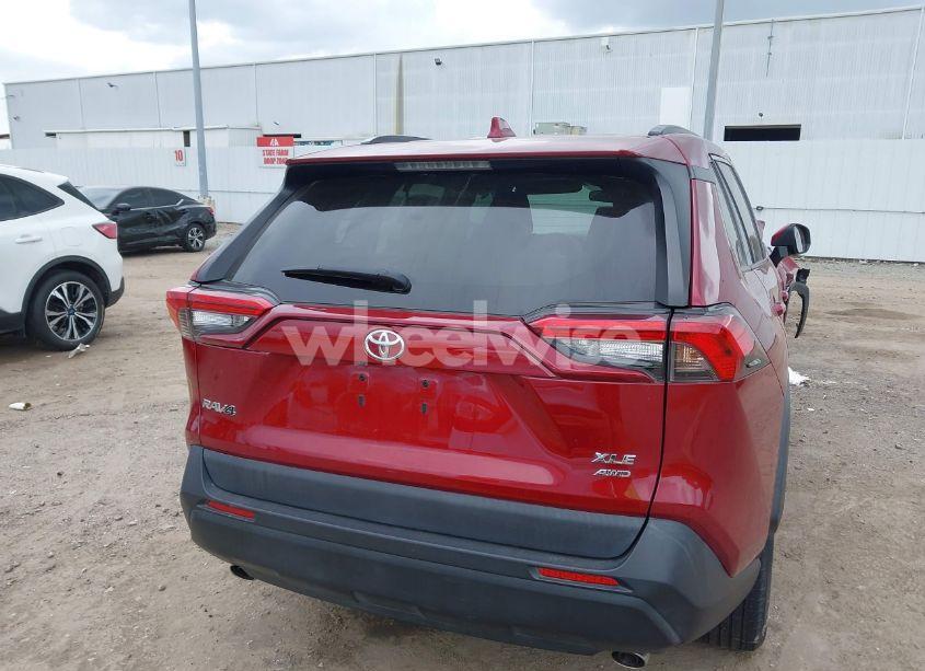 Photo 16 of 2020 Toyota Rav4 XLE (VIN 2T3P1RFV3LC125708)