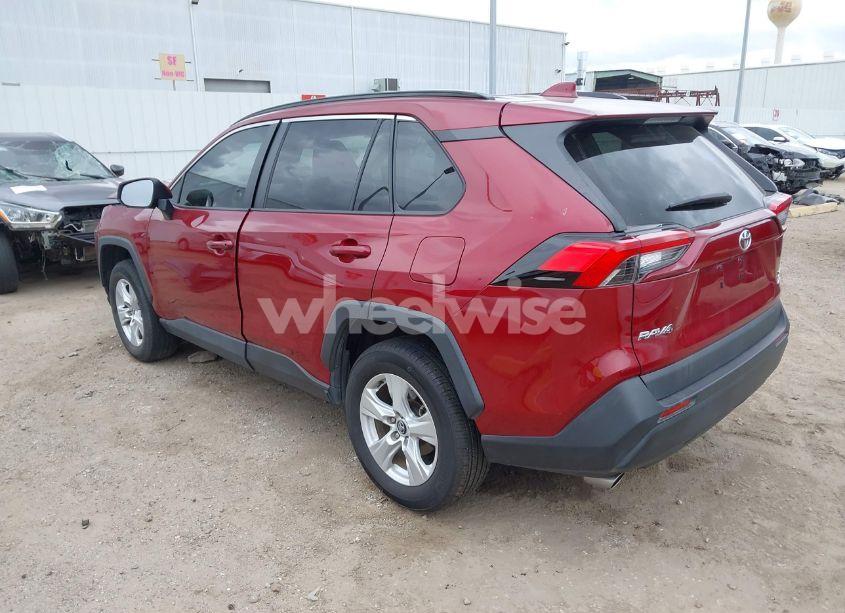 Photo 3 of 2020 Toyota Rav4 XLE (VIN 2T3P1RFV3LC125708)