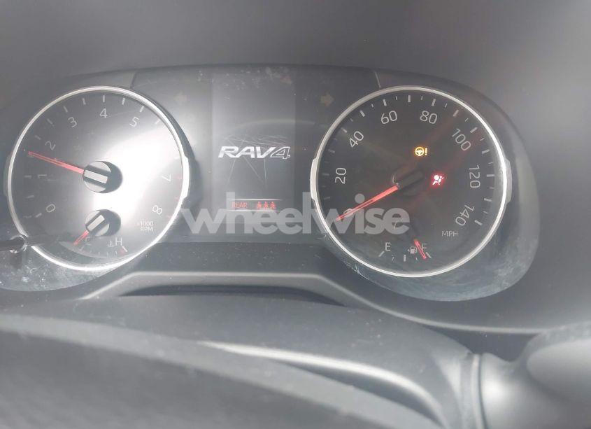 Photo 7 of 2020 Toyota Rav4 XLE (VIN 2T3P1RFV3LC125708)