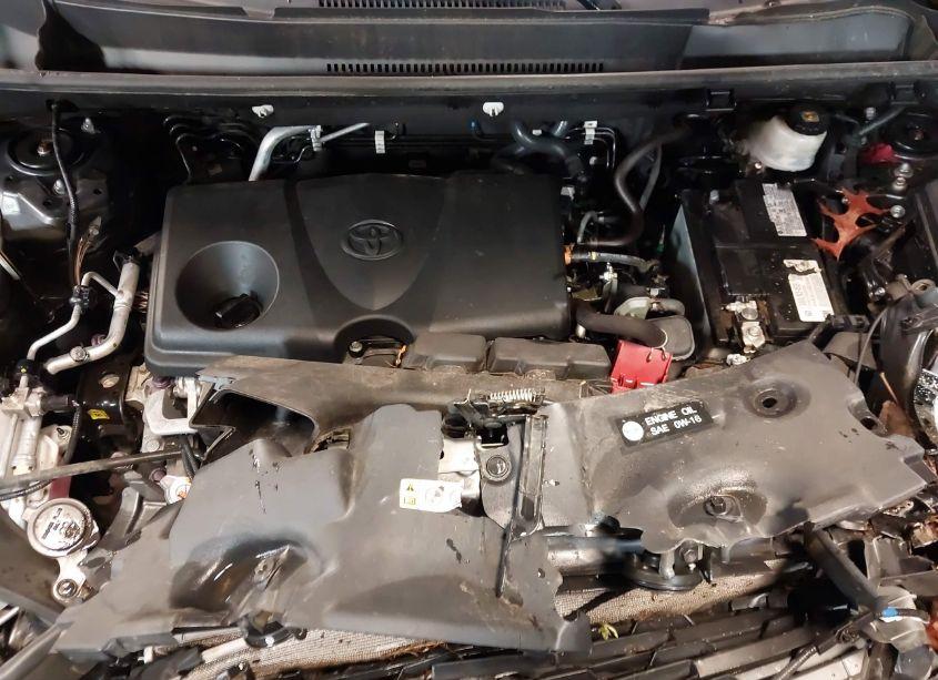 Photo 10 of 2020 Toyota Rav4 XLE (VIN 2T3P1RFV3LW105375)