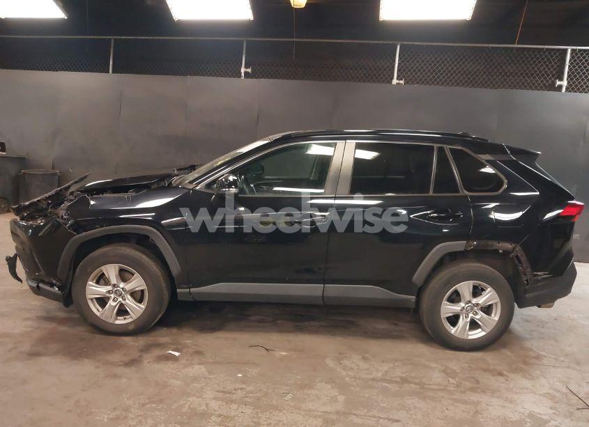 Photo 14 of 2020 Toyota Rav4 XLE (VIN 2T3P1RFV3LW127912)