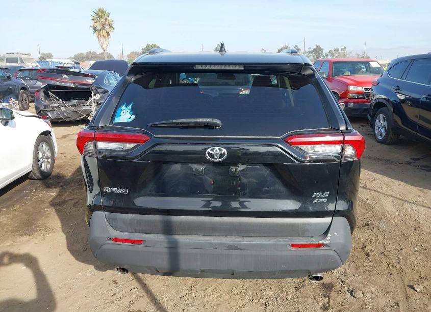 Photo 16 of 2021 Toyota Rav4 XLE (VIN 2T3P1RFV3MC141375)