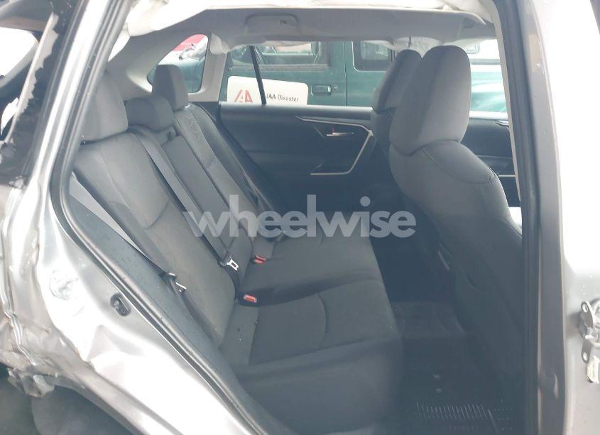 Photo 8 of 2021 Toyota Rav4 XLE (VIN 2T3P1RFV3MC191290)