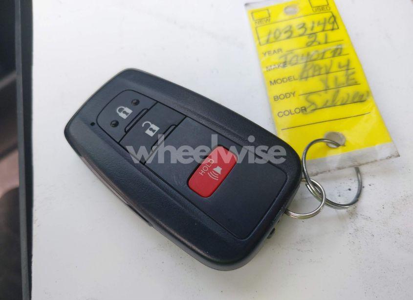 Photo 11 of 2021 Toyota Rav4 XLE (VIN 2T3P1RFV3MC191483)