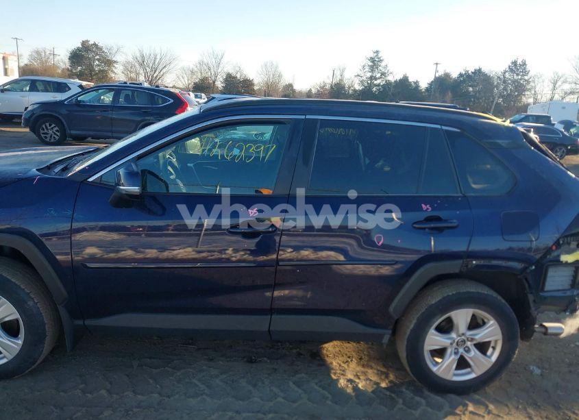 Photo 14 of 2021 Toyota Rav4 XLE (VIN 2T3P1RFV3MW168560)