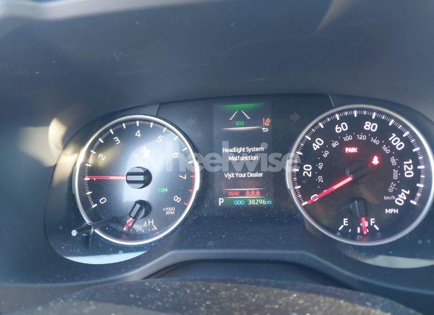 Photo 7 of 2021 Toyota Rav4 XLE (VIN 2T3P1RFV3MW168560)