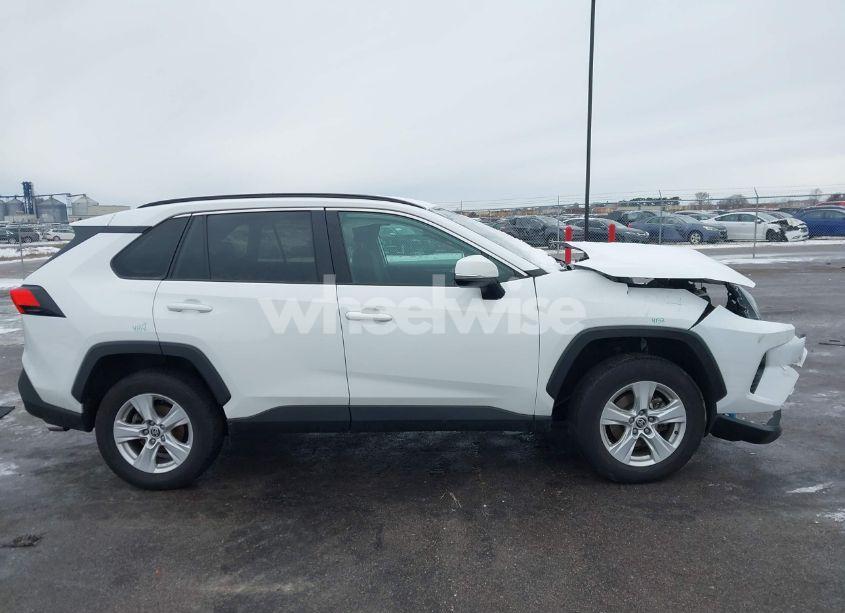 Photo 12 of 2021 Toyota Rav4 XLE (VIN 2T3P1RFV3MW170387)