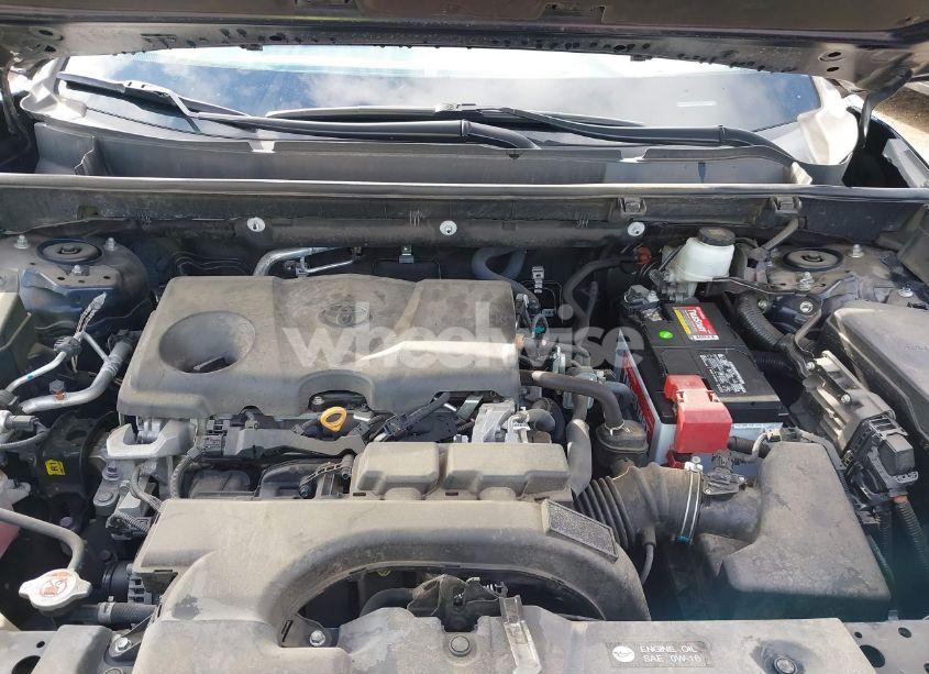 Photo 10 of 2021 Toyota Rav4 XLE (VIN 2T3P1RFV3MW226750)