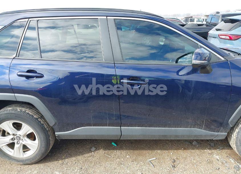 Photo 13 of 2021 Toyota Rav4 XLE (VIN 2T3P1RFV3MW226750)