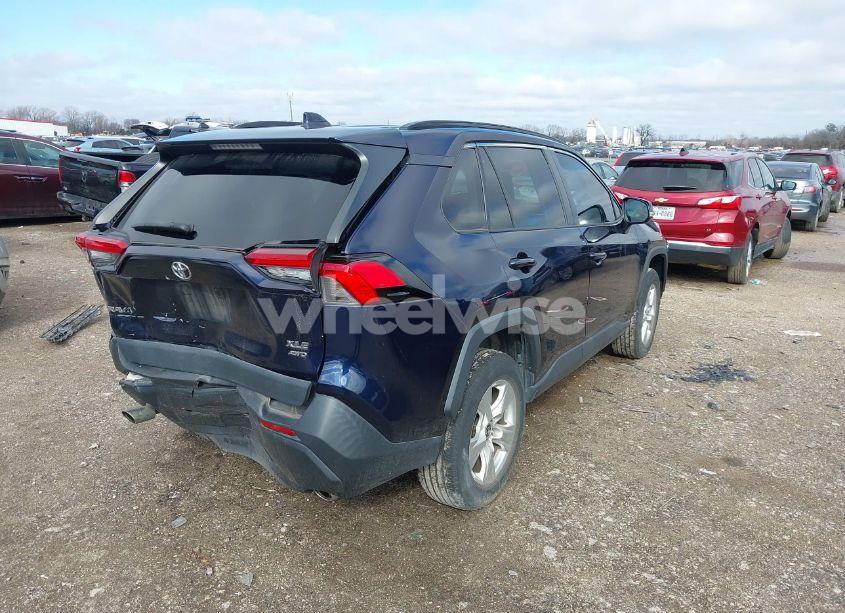 Photo 4 of 2021 Toyota Rav4 XLE (VIN 2T3P1RFV3MW226750)