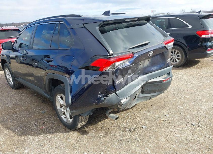 Photo 6 of 2021 Toyota Rav4 XLE (VIN 2T3P1RFV3MW226750)