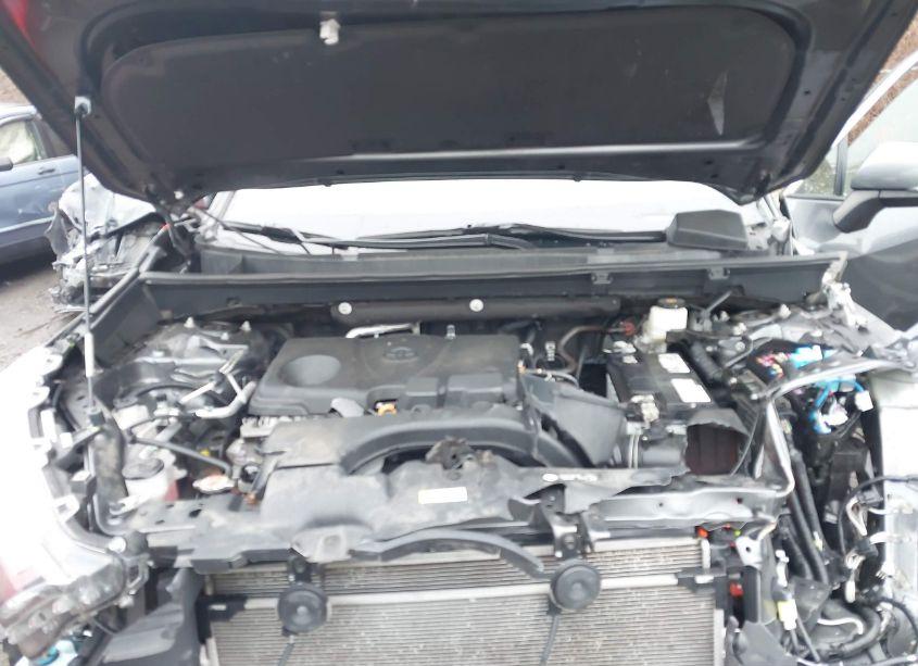 Photo 10 of 2022 Toyota Rav4 XLE (VIN 2T3P1RFV3NC258567)
