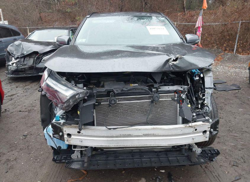 Photo 12 of 2022 Toyota Rav4 XLE (VIN 2T3P1RFV3NC258567)