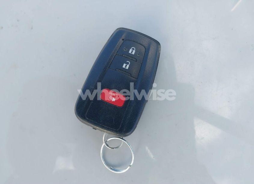 Photo 11 of 2022 Toyota Rav4 XLE (VIN 2T3P1RFV3NC266202)