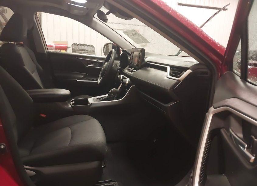 Photo 5 of 2022 Toyota Rav4 XLE (VIN 2T3P1RFV3NW304817)