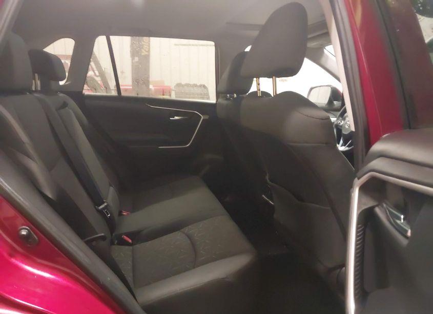 Photo 8 of 2022 Toyota Rav4 XLE (VIN 2T3P1RFV3NW304817)