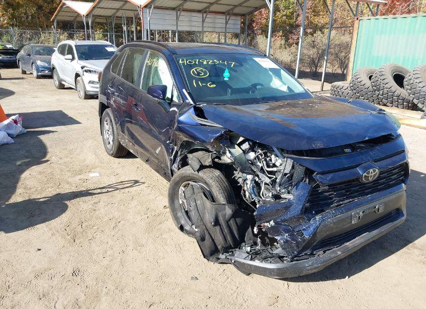 2023 Toyota Rav4 XLE (VIN 2T3P1RFV3PW393310) main photo