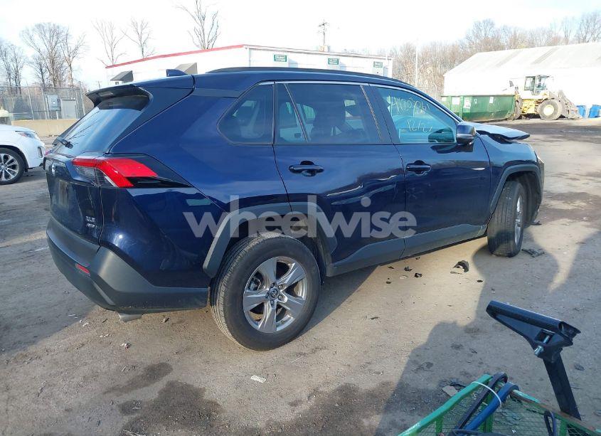 Photo 4 of 2024 Toyota Rav4 XLE (VIN 2T3P1RFV3RW429676)