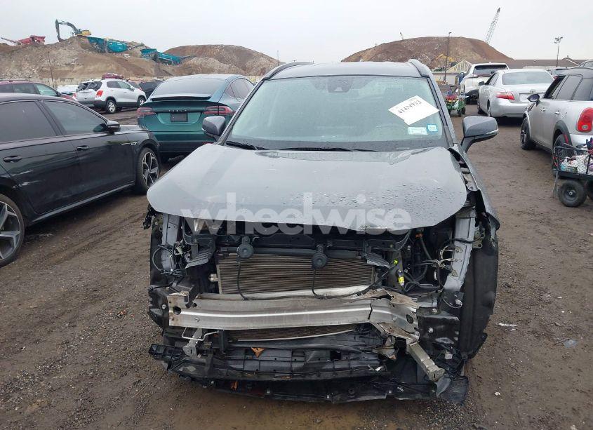 Photo 12 of 2020 Toyota Rav4 XLE (VIN 2T3P1RFV4LW131273)