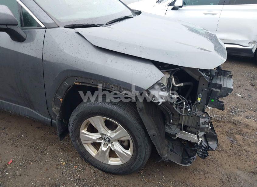 Photo 17 of 2020 Toyota Rav4 XLE (VIN 2T3P1RFV4LW131273)